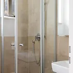 מלון דירות Alpenhof Garnihotel & 3*