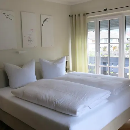 Apartmanhotel Alpenhof Garnihotel & 3*